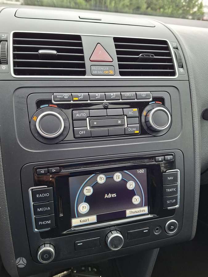 Volkswagen Touran - 7