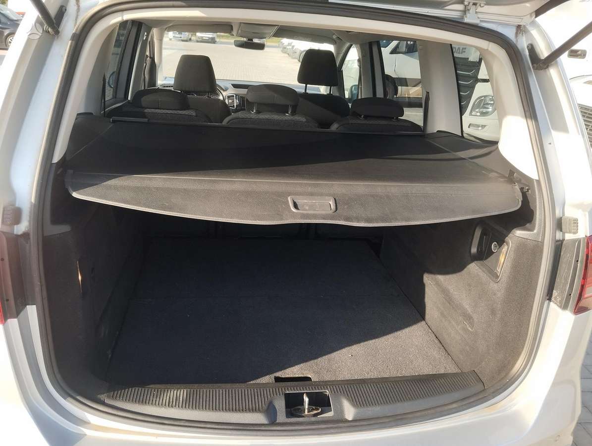 Volkswagen Sharan - 8