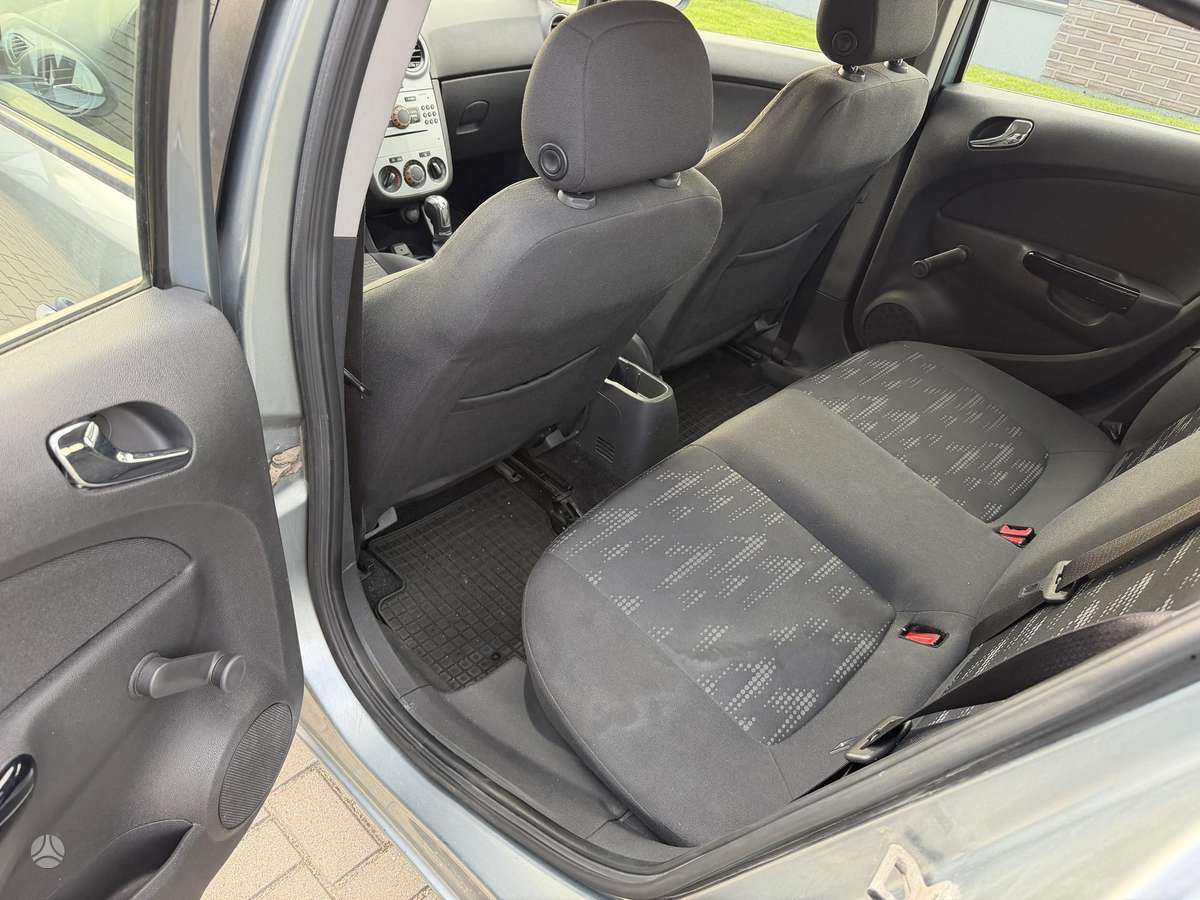 Opel Corsa, 1.4 l., Хэтчбек