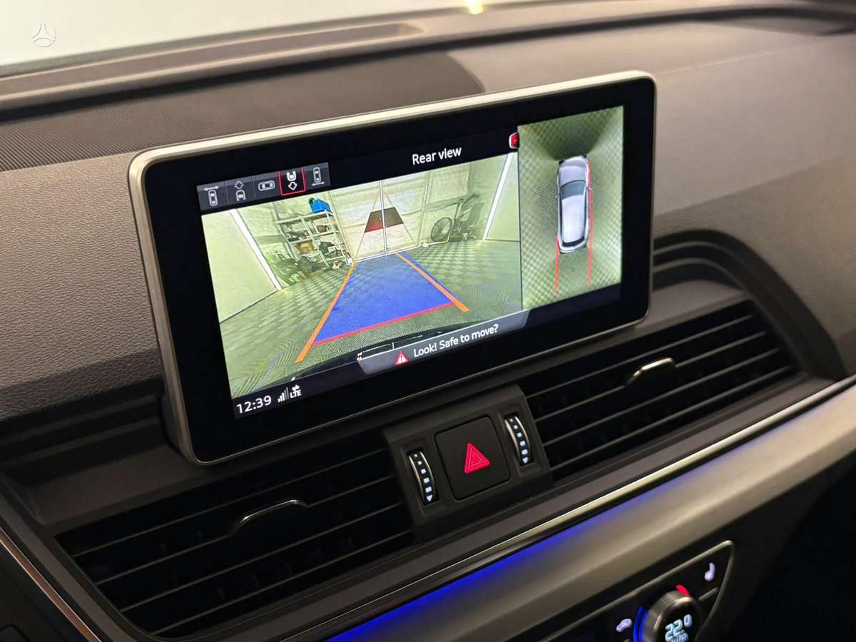Audi SQ5, 3.0 l., off-road / crossover