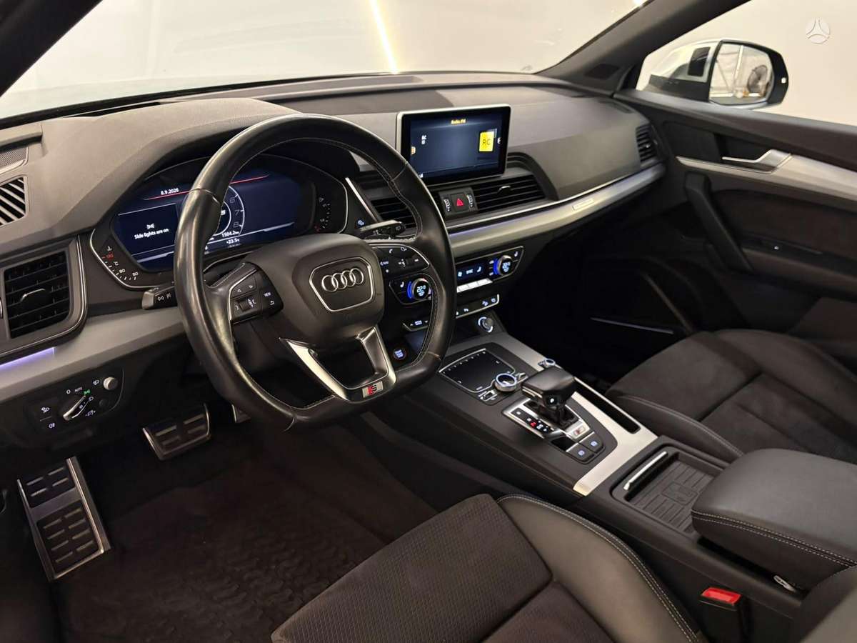 Audi SQ5, 3.0 l., off-road / crossover