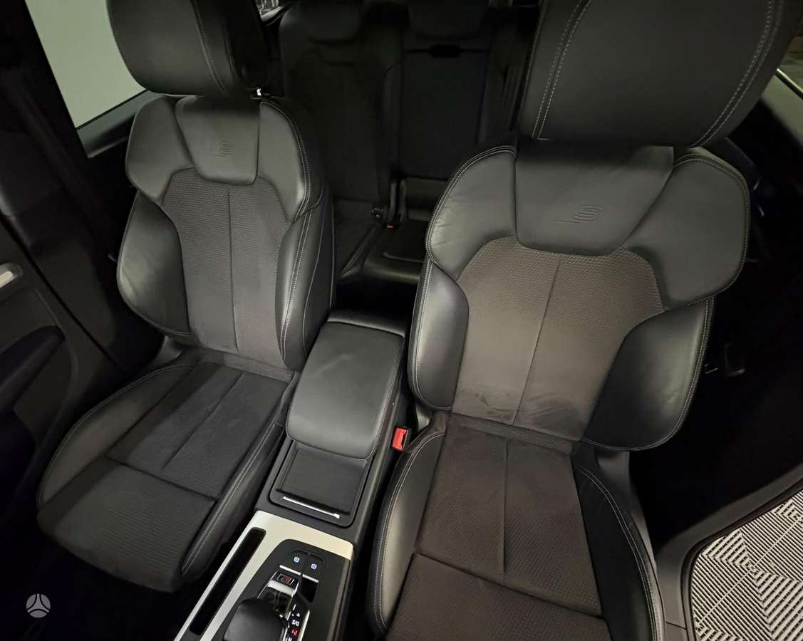 Audi SQ5, 3.0 l., off-road / crossover