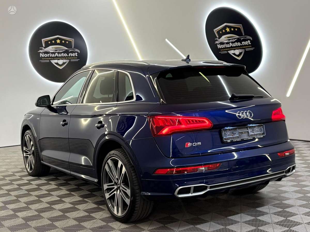 Audi SQ5, 3.0 l., off-road / crossover