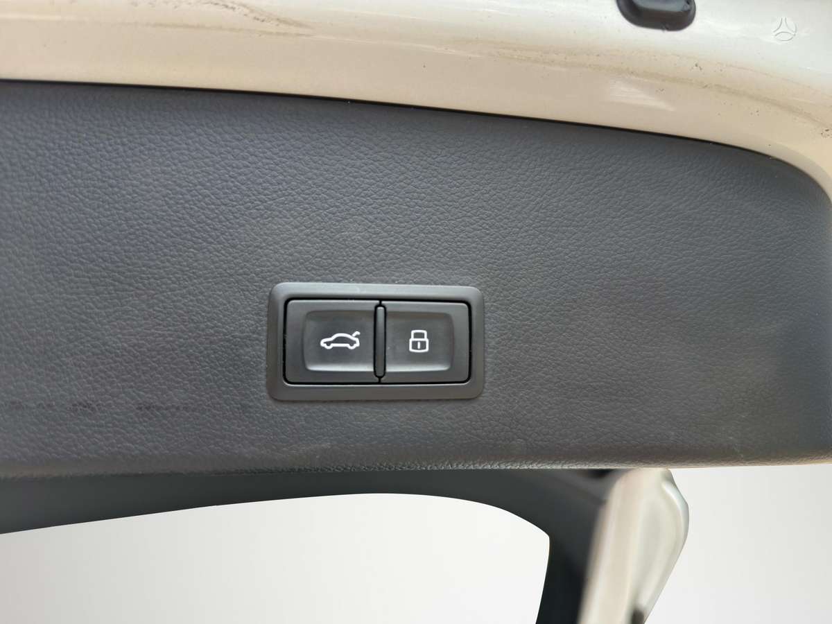 Audi A6 allroad, 3.0 l., wagon