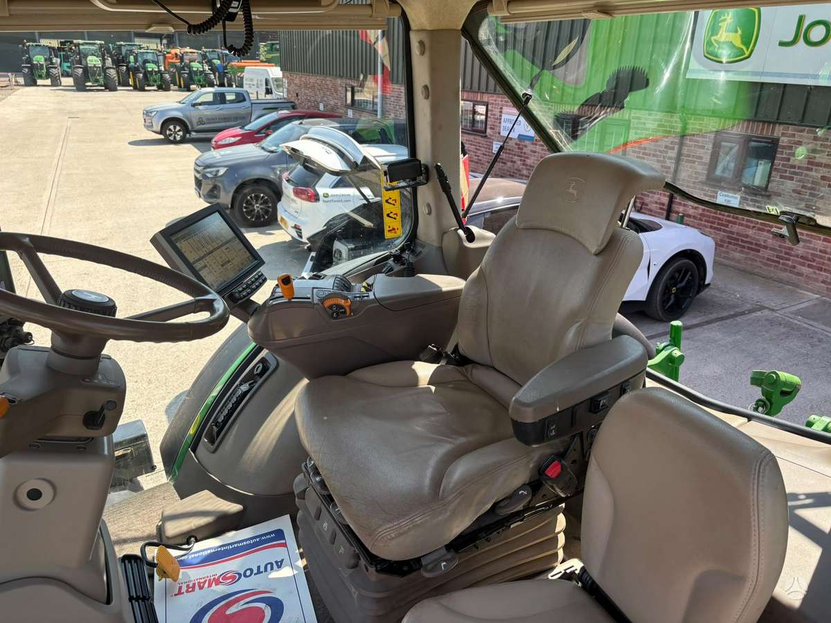 John Deere 8370R, тракторы