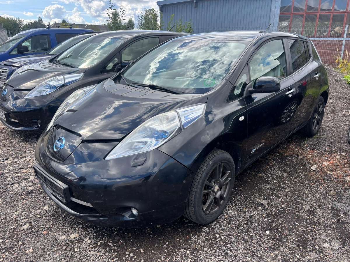 Nissan Leaf, hečbekas