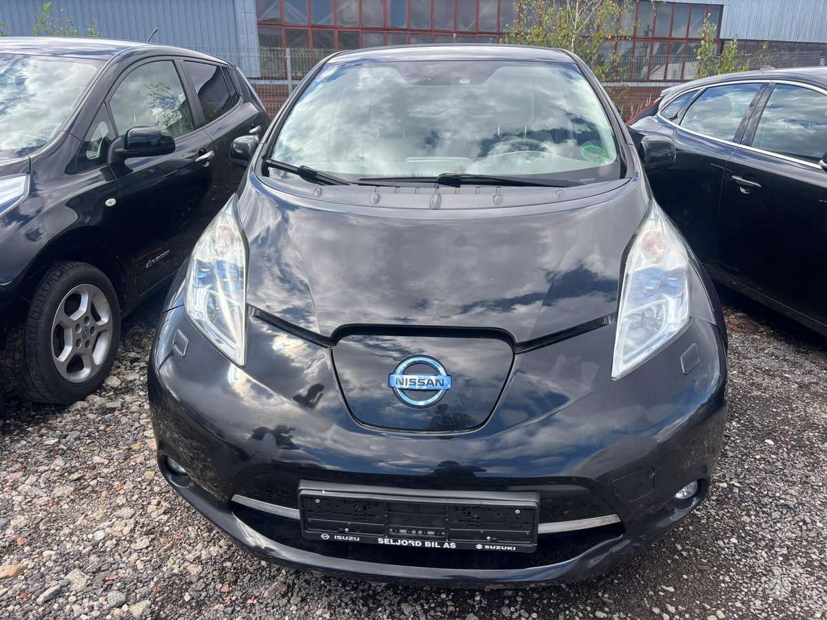 Nissan Leaf, hatchback