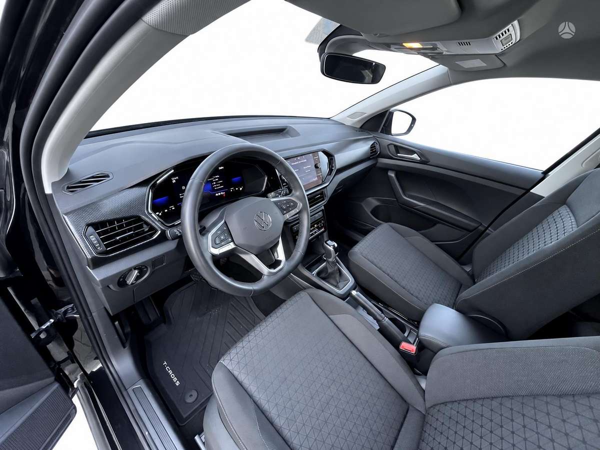 Volkswagen T-Cross - 8