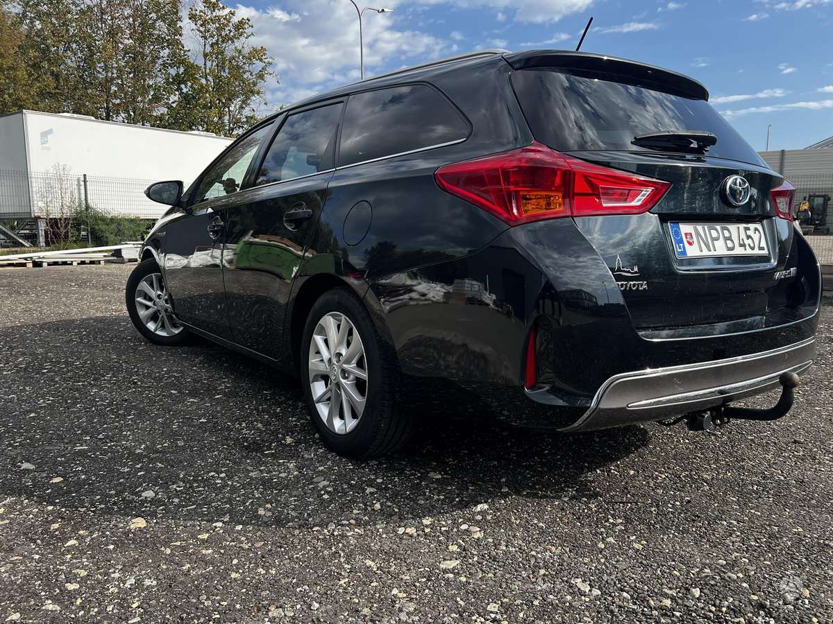 Toyota Auris - 6
