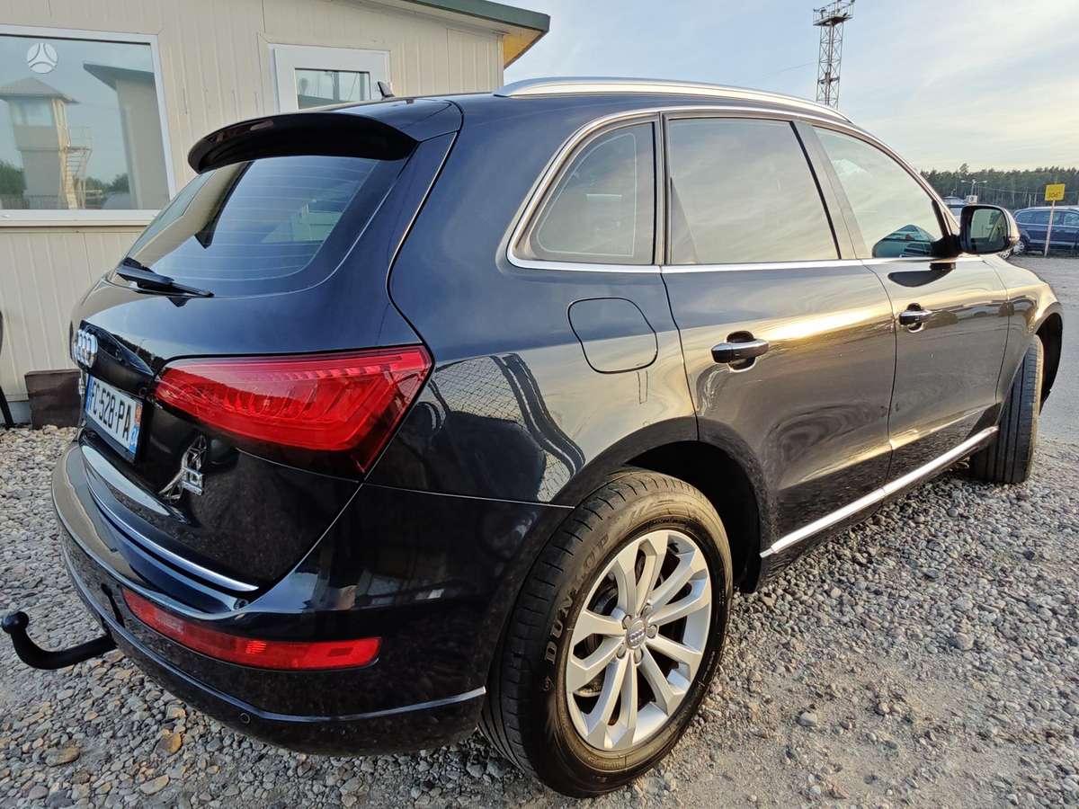 Audi Q5, 2.0 l., Внедорожник / Кроссовер