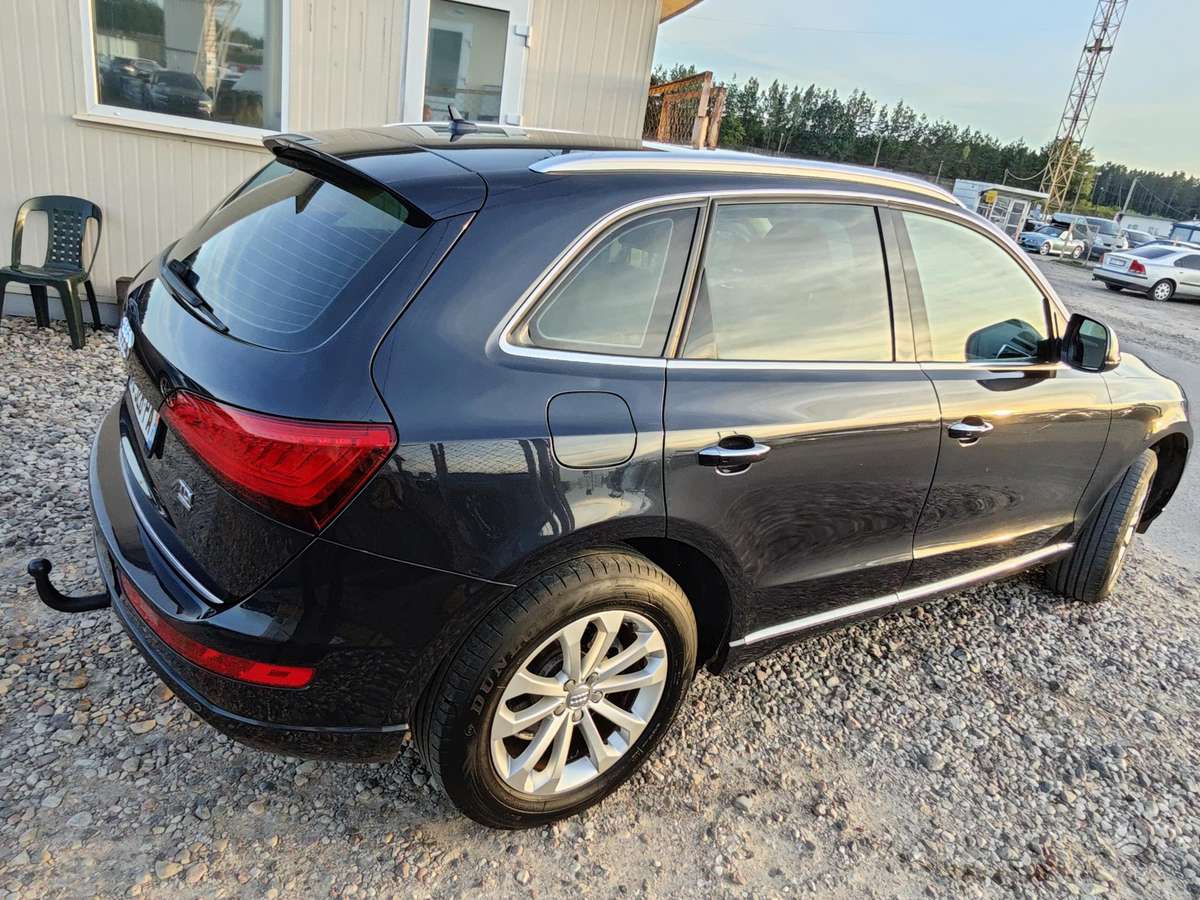 Audi Q5, 2.0 l., Внедорожник / Кроссовер