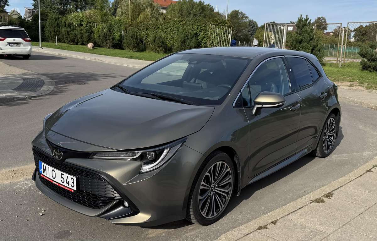 Toyota Corolla - 3