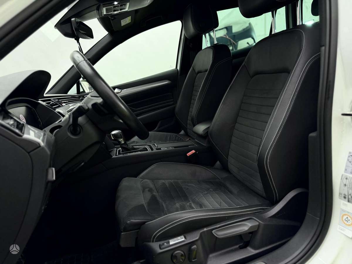 Volkswagen Passat - 10