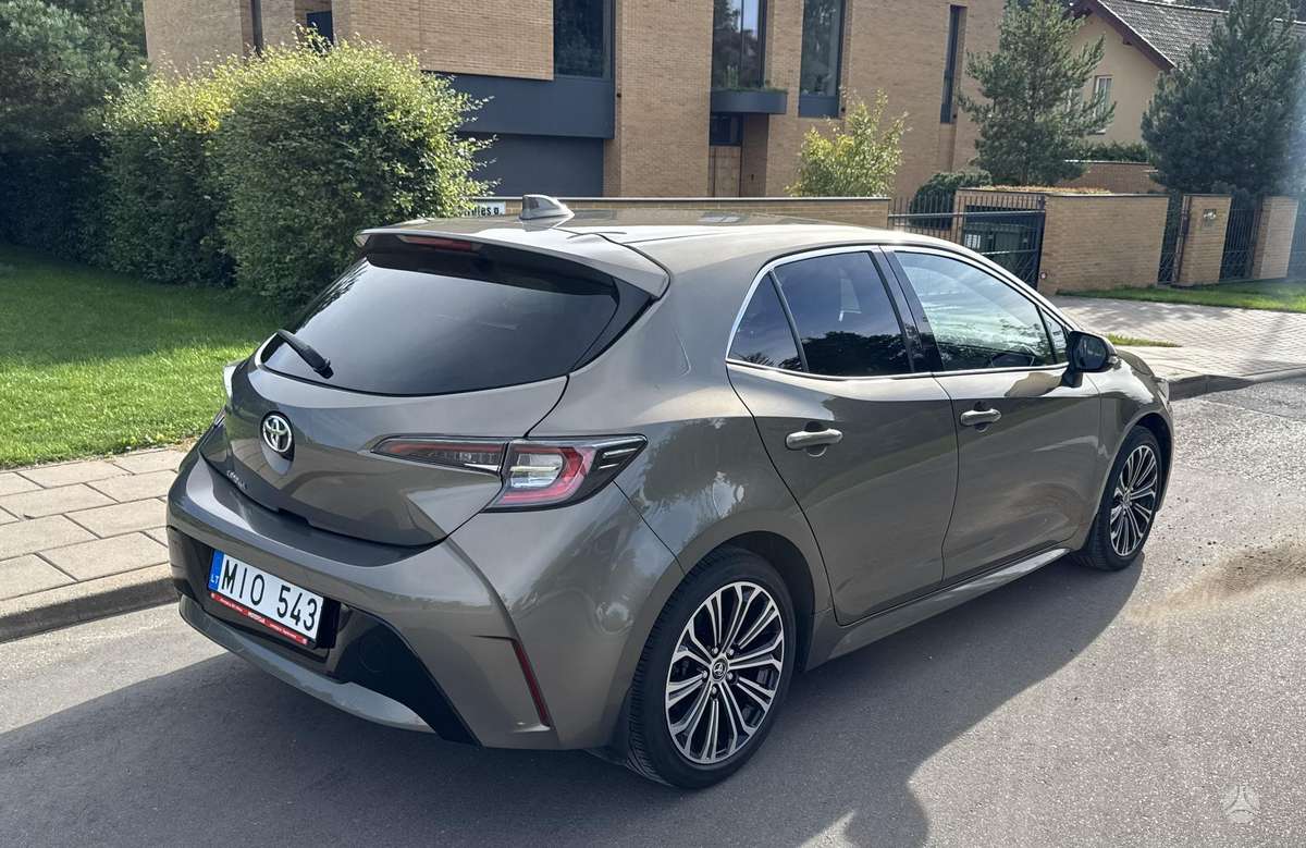 Toyota Corolla - 6