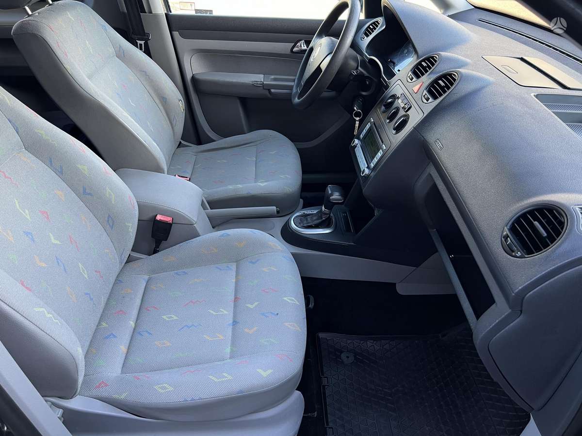 Volkswagen Caddy Maxi - 9