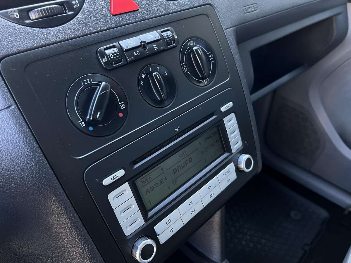 Volkswagen Caddy Maxi - 10