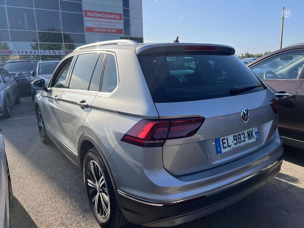 Volkswagen Tiguan - 4