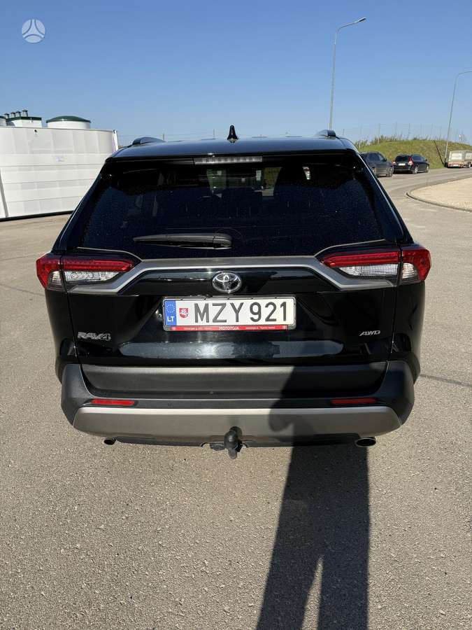 Toyota RAV4 - 5