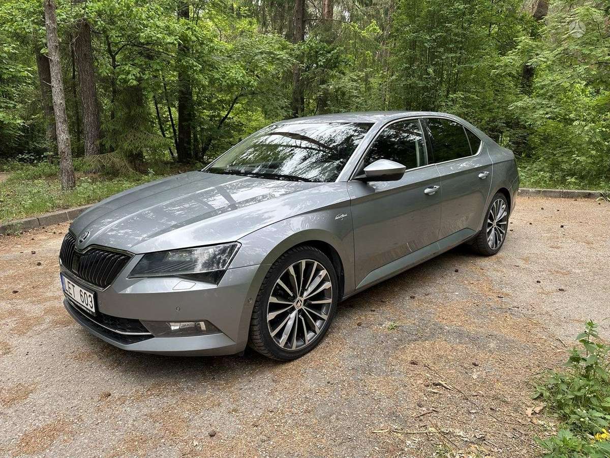 Škoda Superb - 2