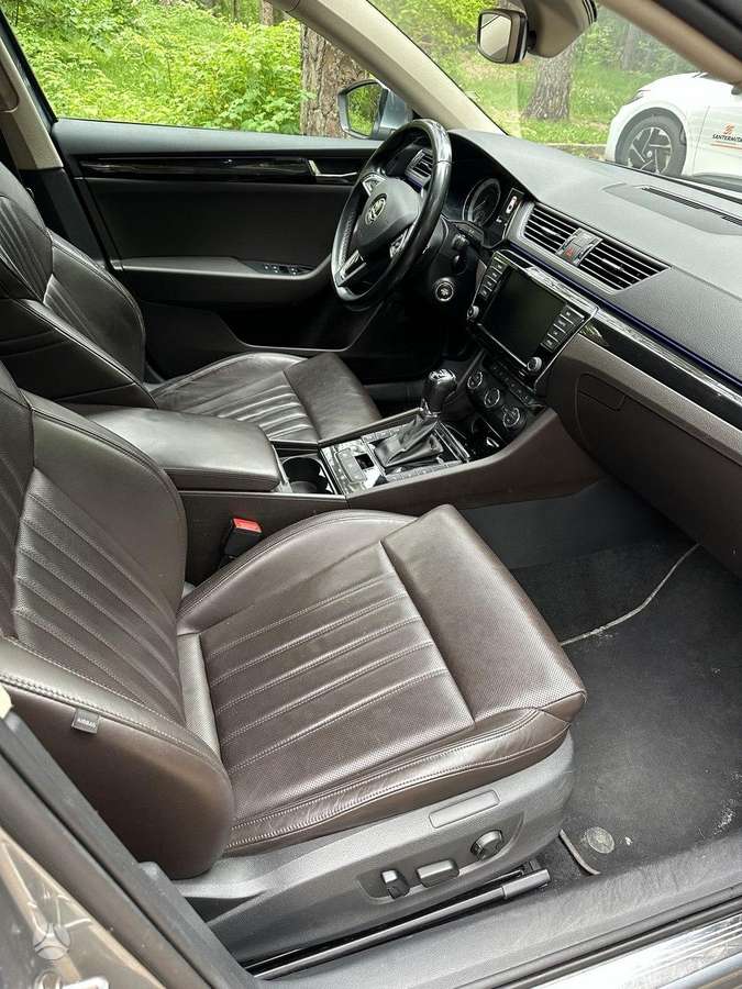 Škoda Superb - 7