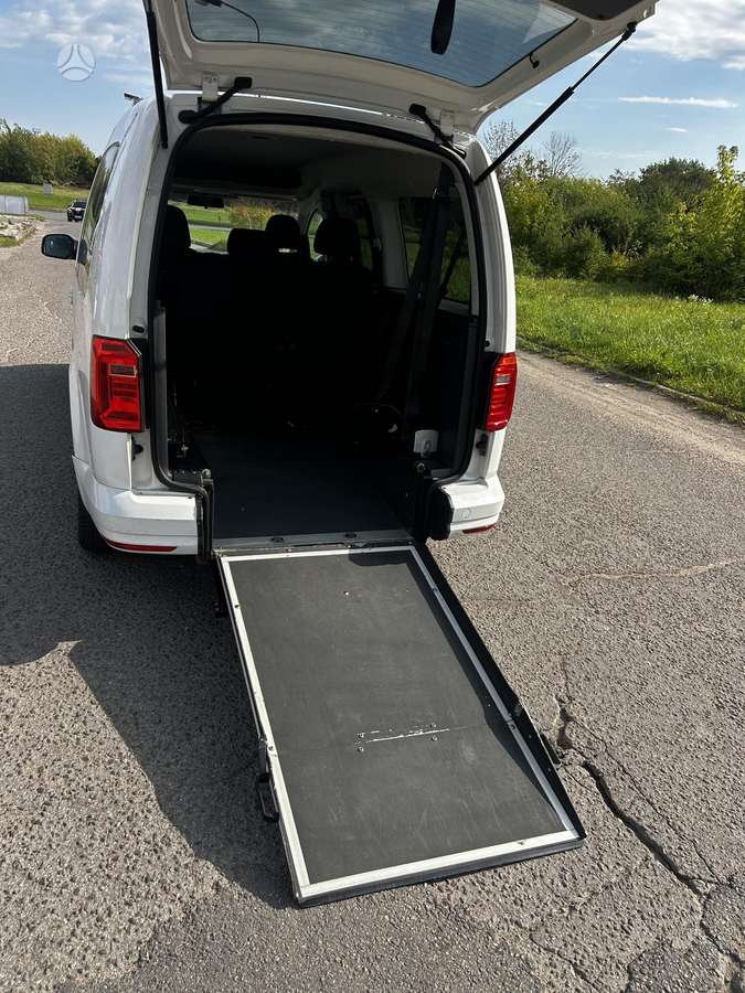 Volkswagen Caddy Maxi - 10