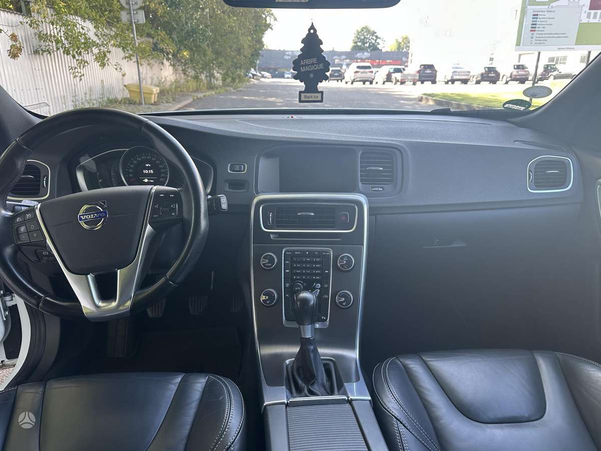 Volvo V60 - 8
