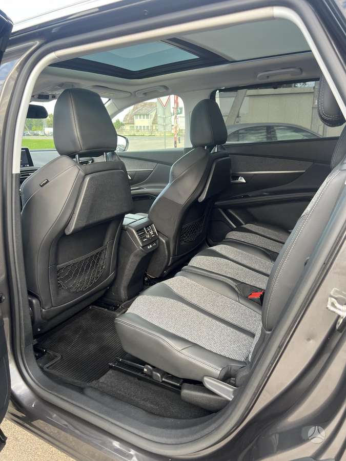 Peugeot 5008 - 9