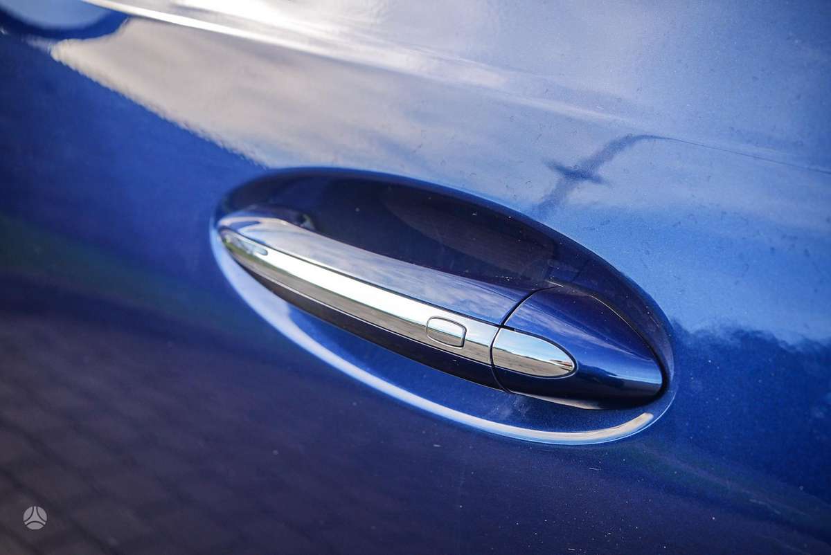 Buick Encore, 1.2 l., off-road / crossover