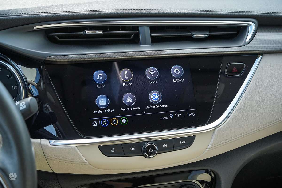 Buick Encore, 1.2 l., off-road / crossover