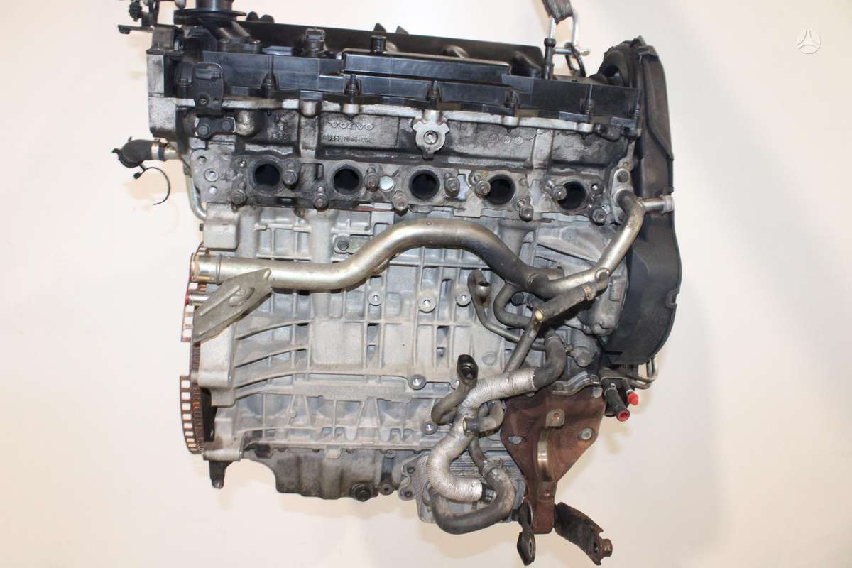 Volvo XC70, D5244T4, engine
