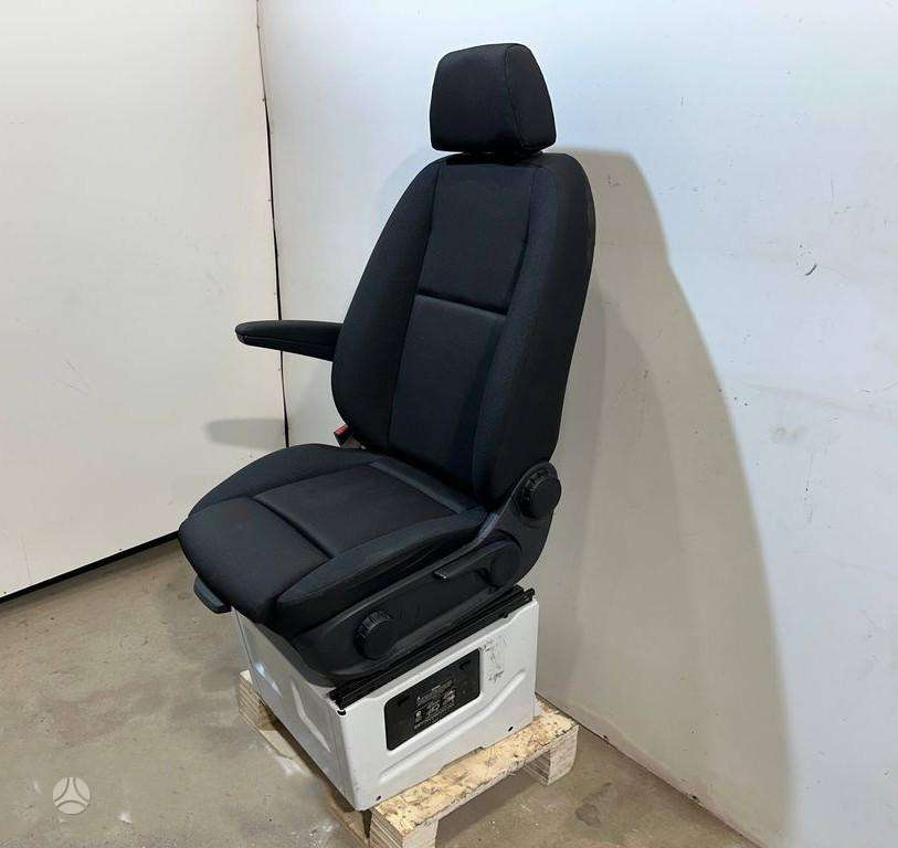 Mercedes-Benz Sprinter, 907/910, sėdynės