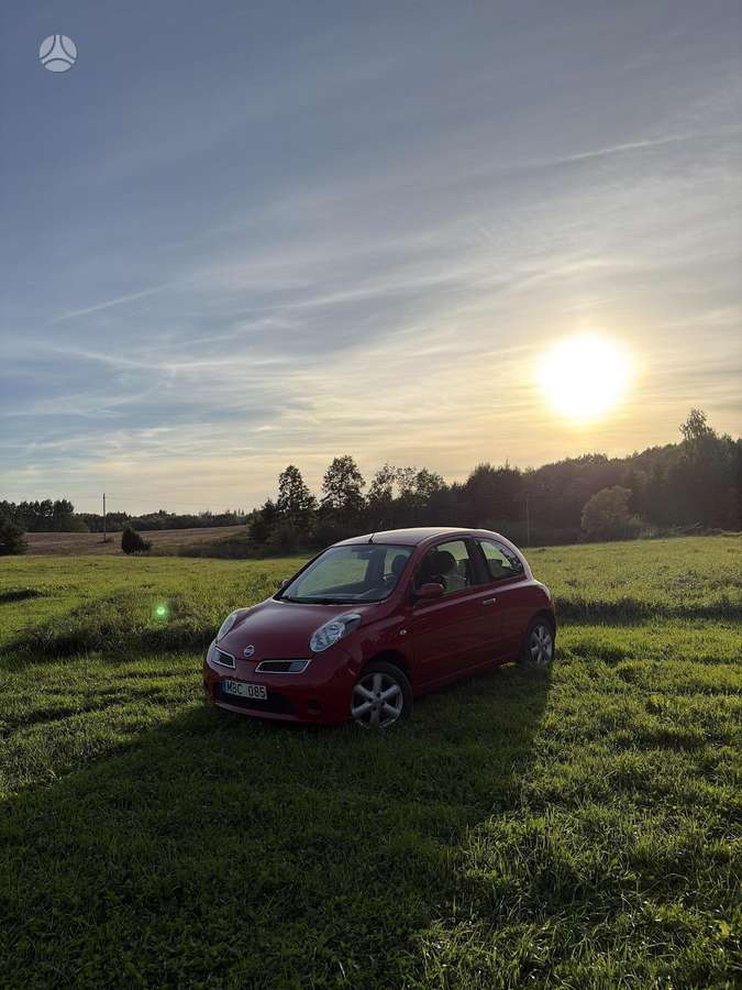 Nissan Micra, 1.2 l., hatchback
