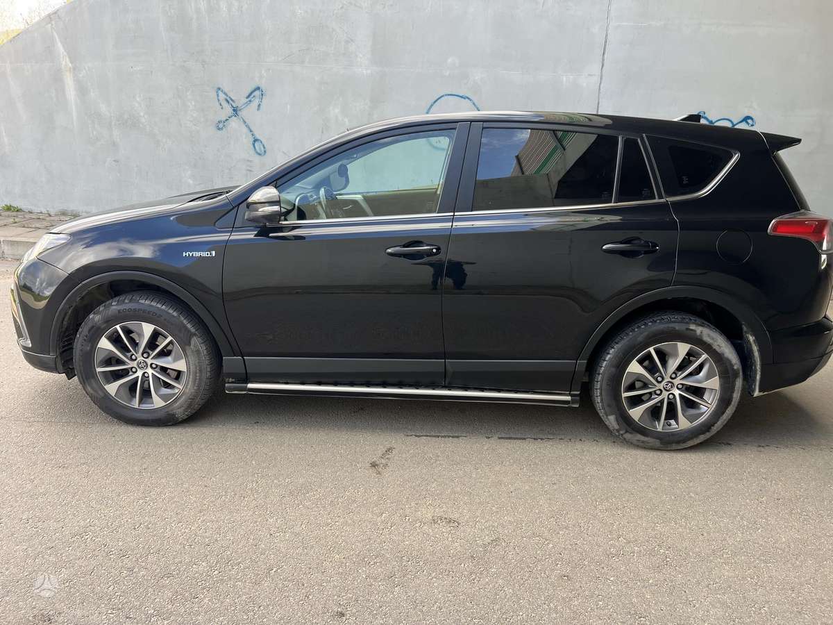 Toyota RAV4 - 5