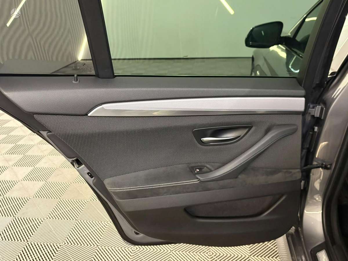 BMW 520, 2.0 l., wagon