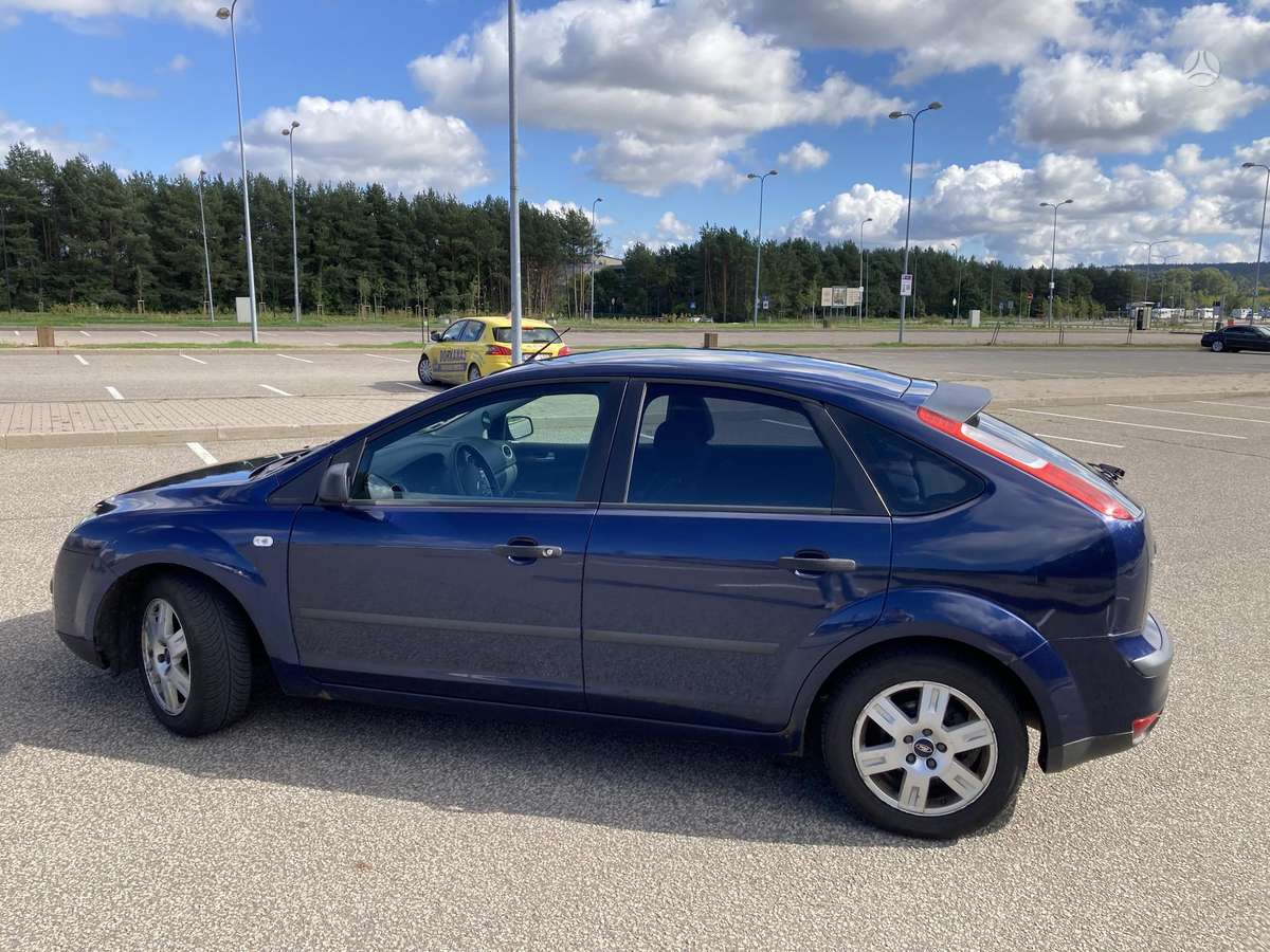 Ford Focus, 1.6 l., hatchback