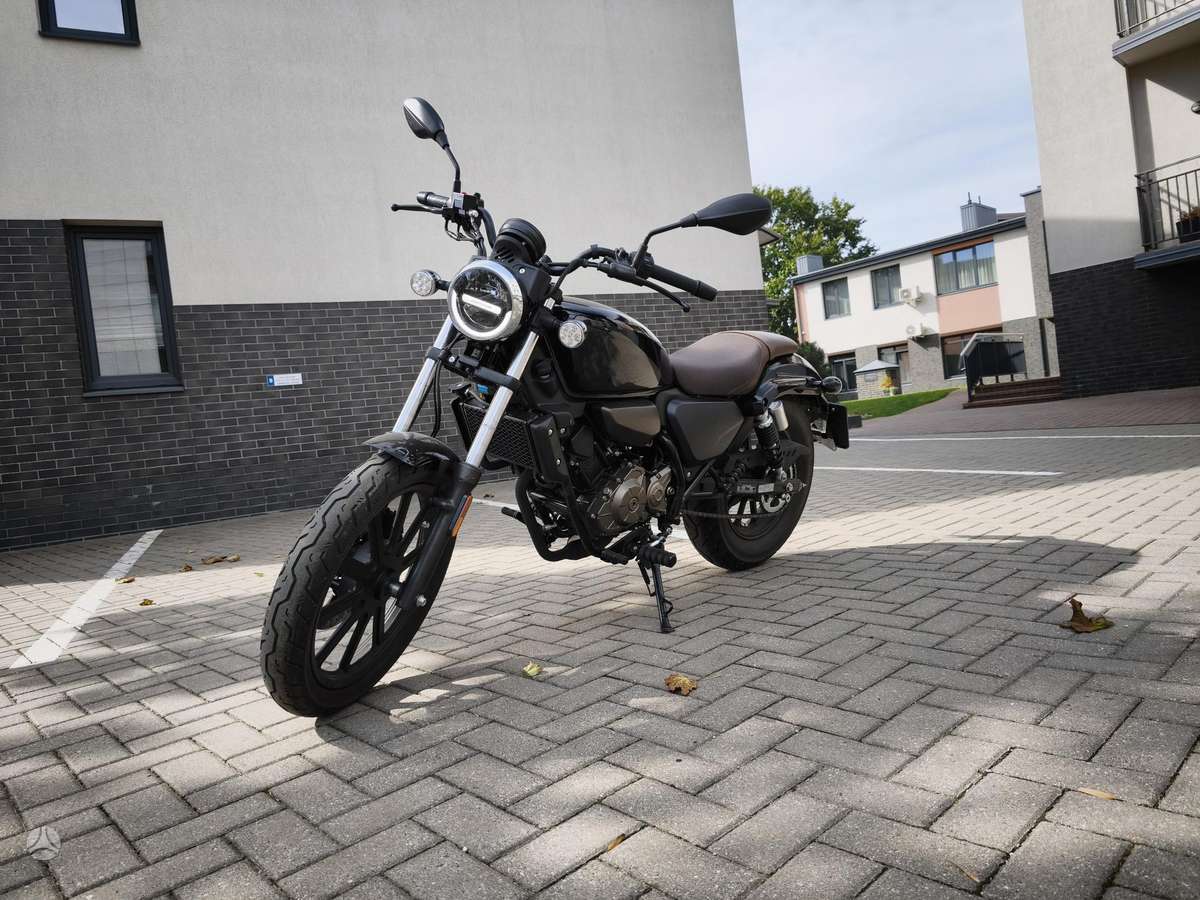 QJMOTOR SRV125 125cc, choppers / cruisers / custom
