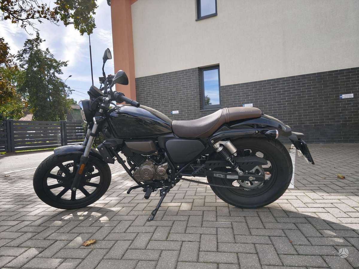 QJMOTOR SRV125 125cc, choppers / cruisers / custom