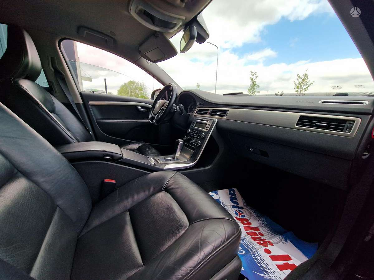 Volvo S80 - 11