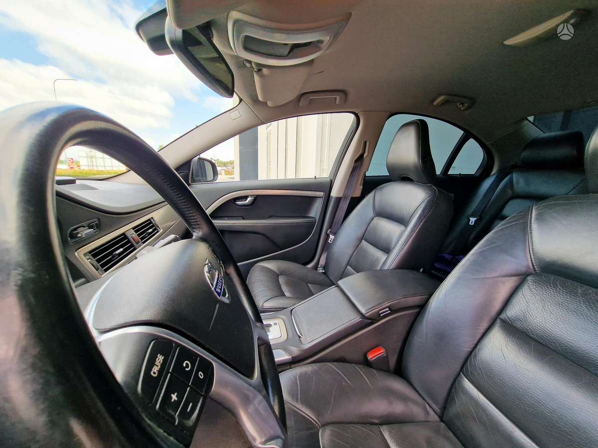 Volvo S80 - 9