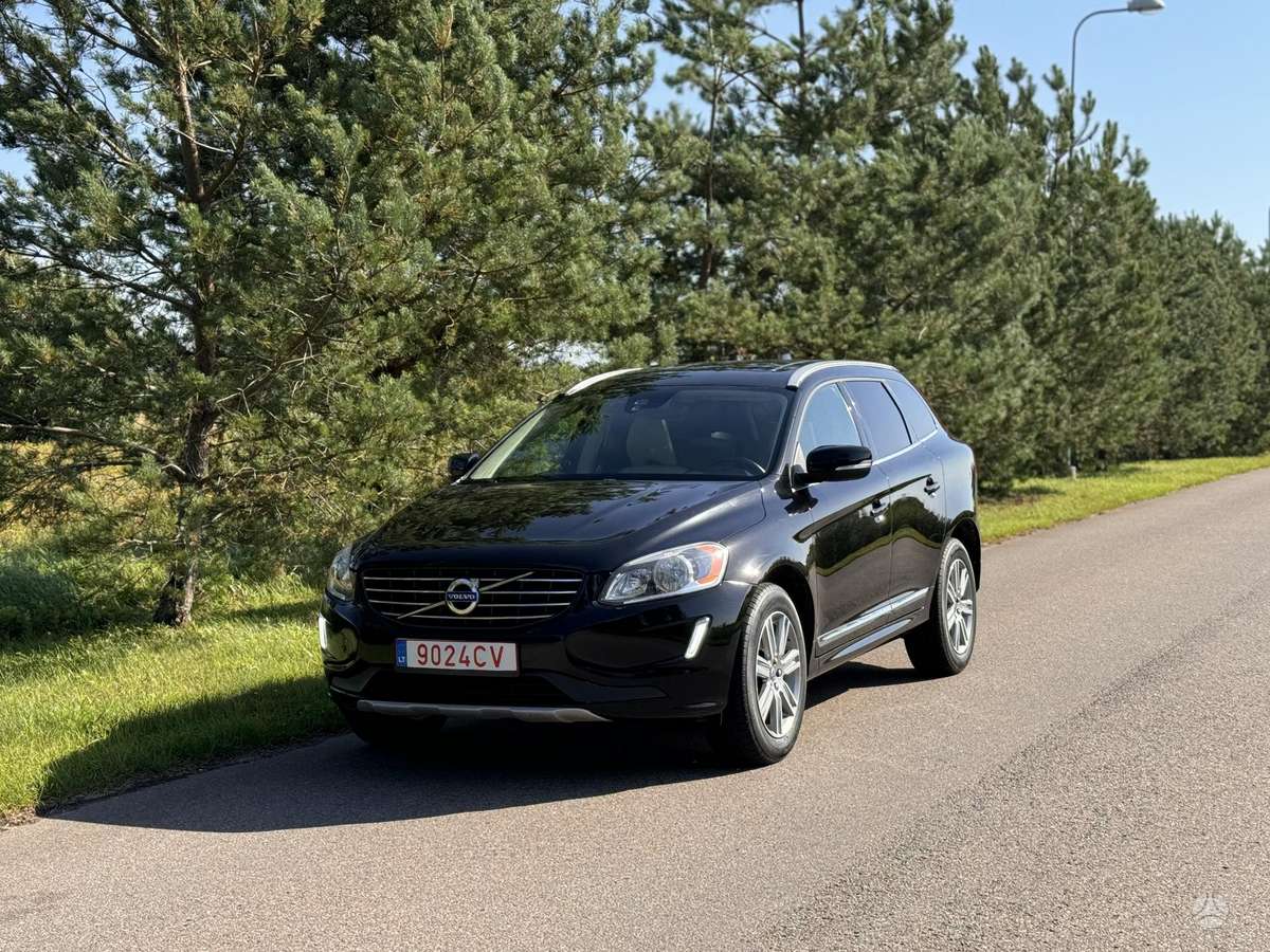 Volvo XC60, 2.0 l., off-road / crossover