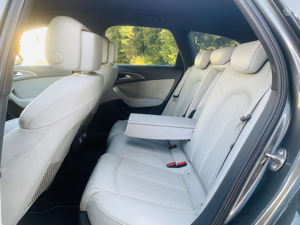 Audi A6, 3.0 l., universalas