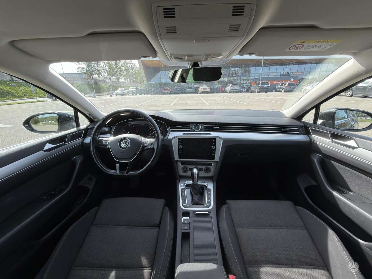 Volkswagen Passat, 2.0 l., Универсал