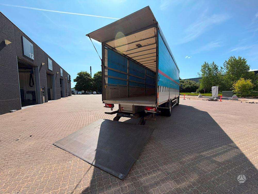 Scania P230, бортовые с шторами