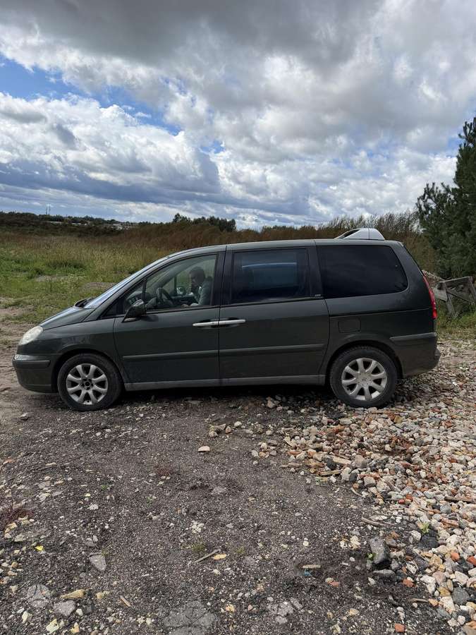 Peugeot 807 - 2