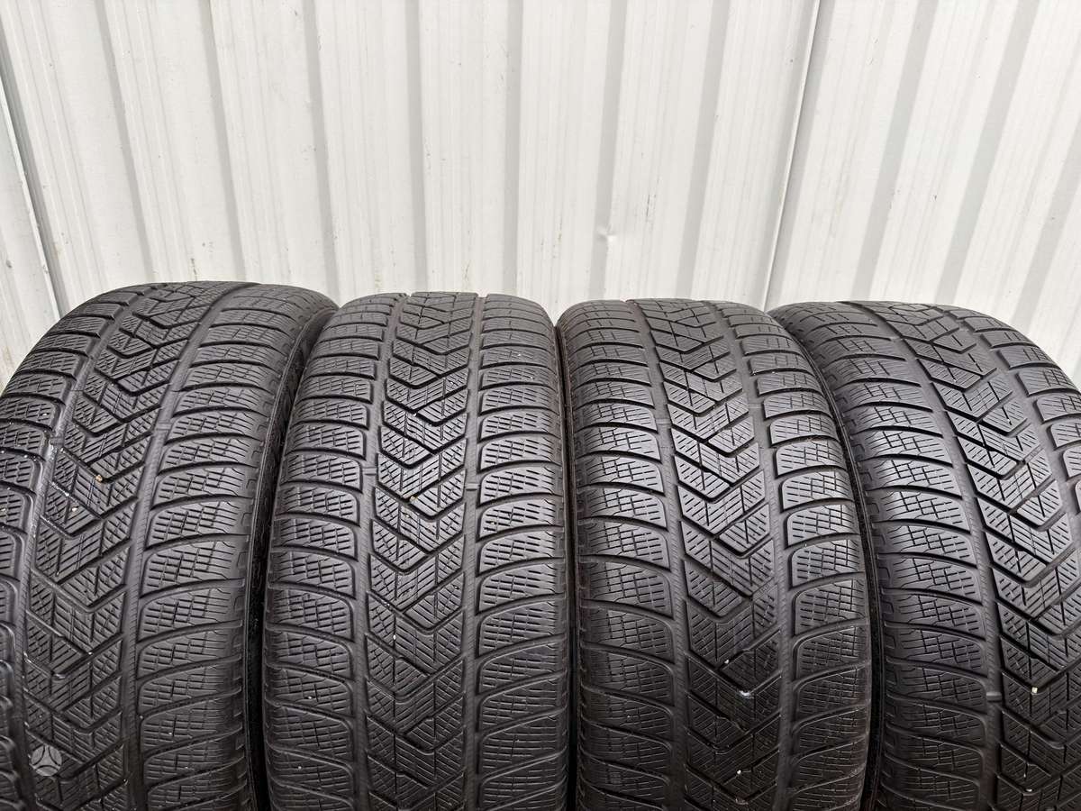 Pirelli Scorpion Winter, winter 255/40 R21