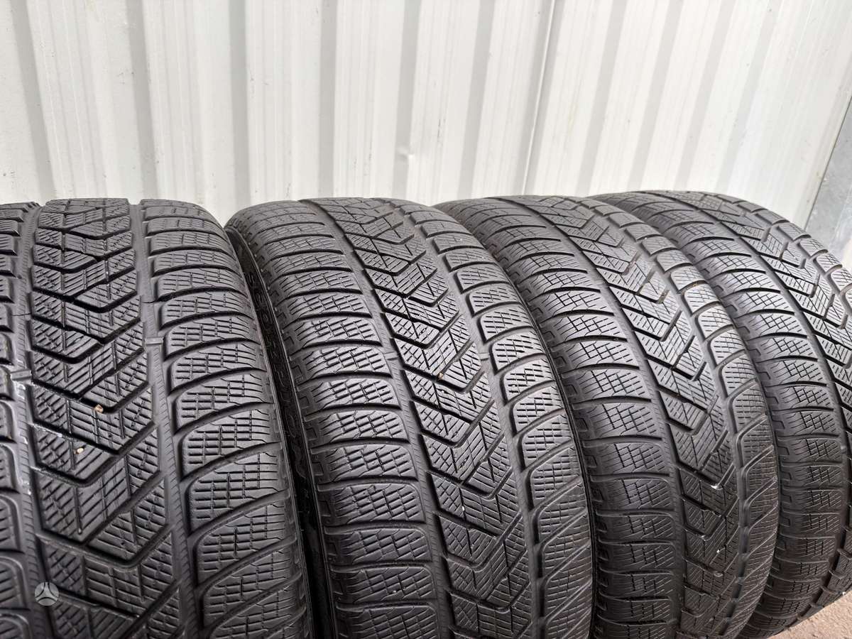 Pirelli Scorpion Winter, winter 255/40 R21