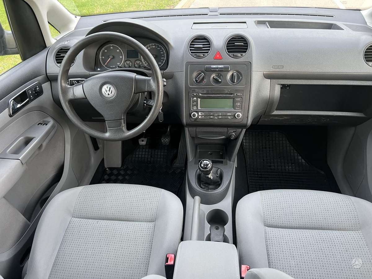 Volkswagen Caddy Maxi - 6