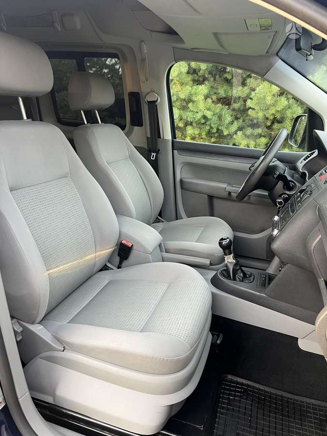 Volkswagen Caddy Maxi - 9