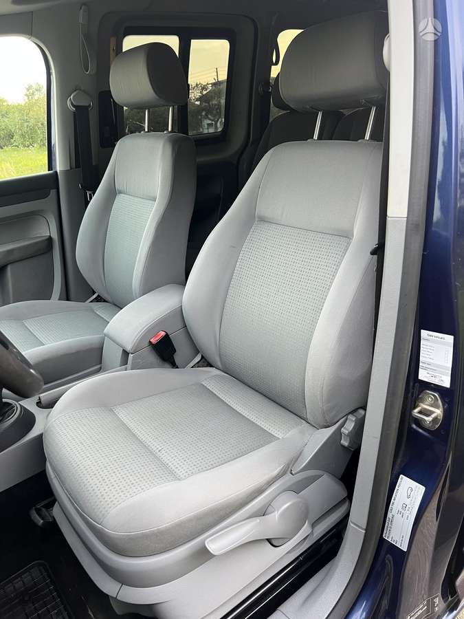 Volkswagen Caddy Maxi - 10