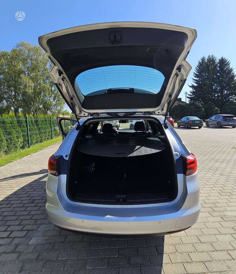 Opel Astra, 1.5 l., Хэтчбек